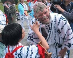 Mud festival held in Kochi for good harvest